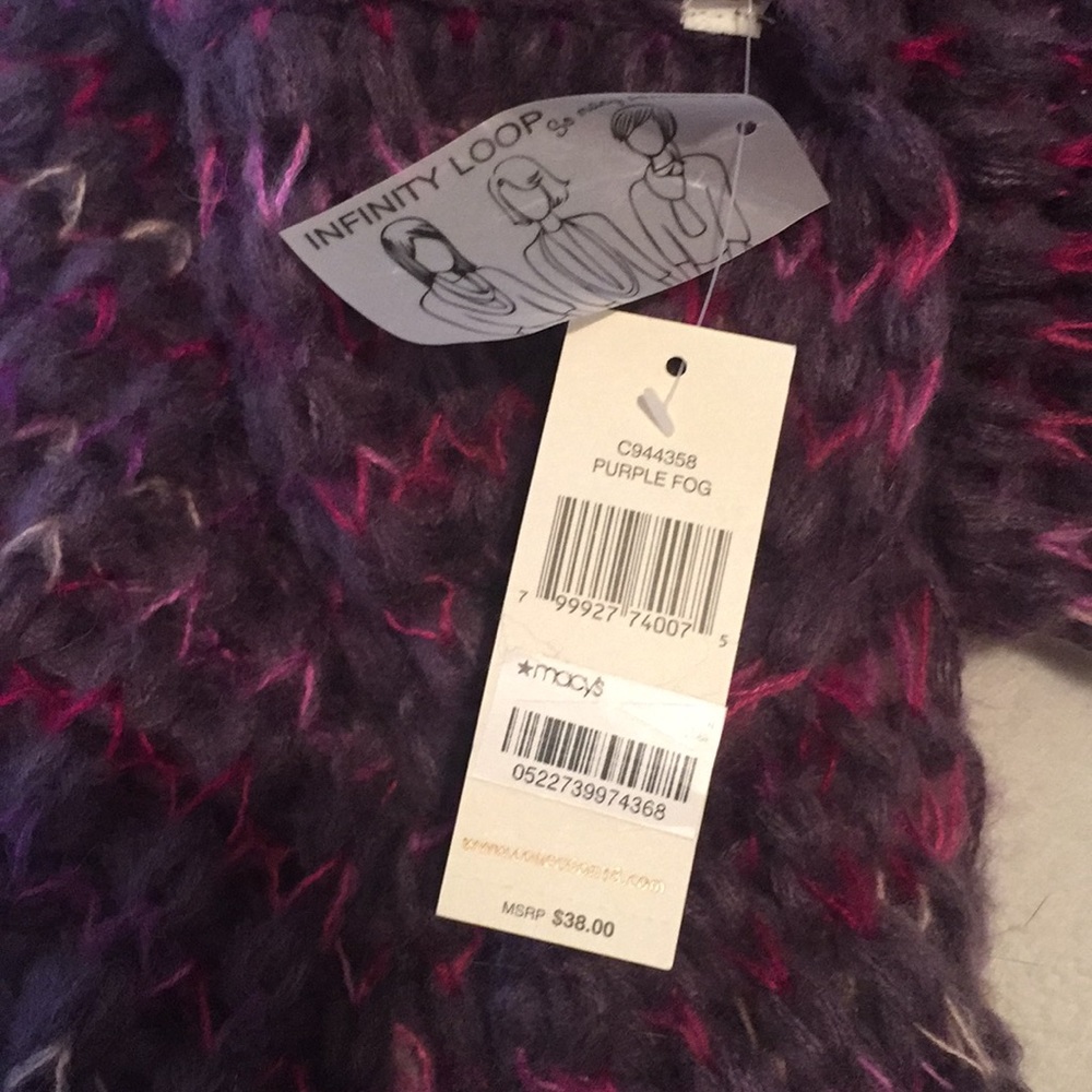 Infinity scarf - Picture 3 of 3